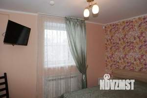 2-к квартира, посуточно, 40м2, 1/1 этаж