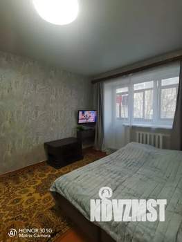 1-к квартира, посуточно, 32м2, 2/5 этаж