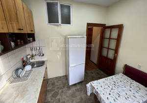 3-к квартира, на длительный срок, 75м2, 2/4 этаж