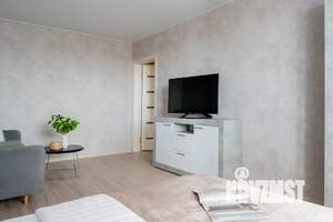 1-к квартира, посуточно, 50м2, 13/18 этаж