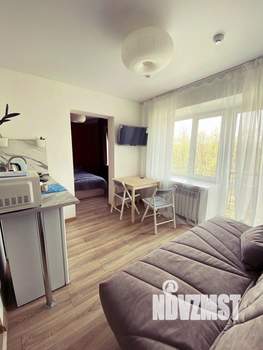 Студия квартира, посуточно, 28м2, 5/5 этаж