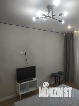 1-к квартира, посуточно, 40м2, 11/19 этаж