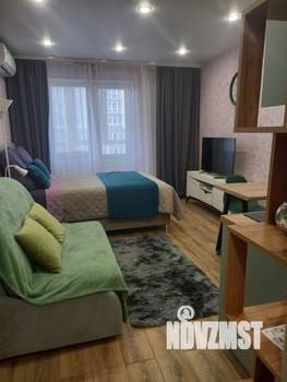 Студия квартира, посуточно, 28м2, 5/15 этаж