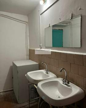 4-к квартира, на длительный срок, 18м2, 5/5 этаж