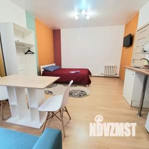 Студия квартира, посуточно, 30м2, 2/2 этаж
