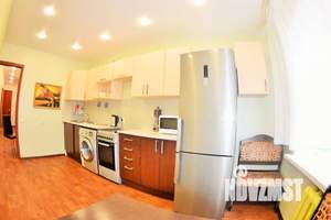 2-к квартира, посуточно, 65м2, 2/13 этаж