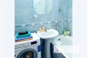 1-к квартира, посуточно, 40м2, 9/9 этаж