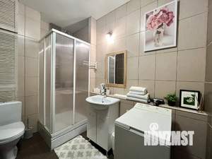 Студия квартира, посуточно, 41м2, 1/4 этаж