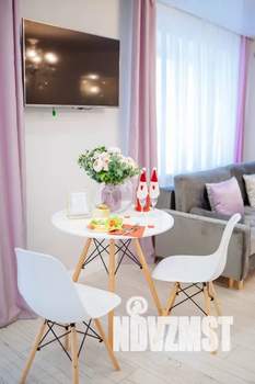 Студия квартира, посуточно, 30м2, 1/10 этаж