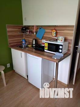 1-к квартира, посуточно, 27м2, 1/1 этаж