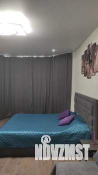 1-к квартира, посуточно, 49м2, 9/16 этаж