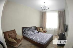 2-к квартира, посуточно, 45м2, 1/18 этаж