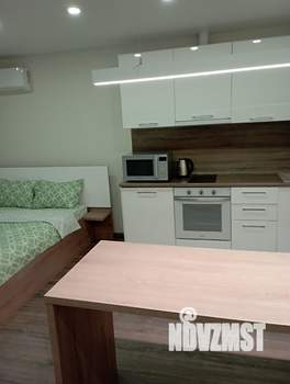 Студия квартира, посуточно, 31м2, 17/19 этаж