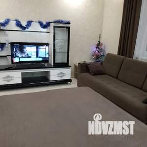 2-к квартира, посуточно, 57м2, 6/17 этаж