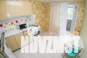 1-к квартира, посуточно, 41м2, 2/10 этаж