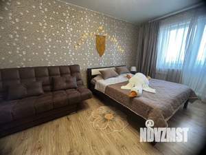 1-к квартира, посуточно, 40м2, 1/1 этаж