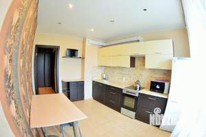 1-к квартира, посуточно, 44м2, 1/1 этаж