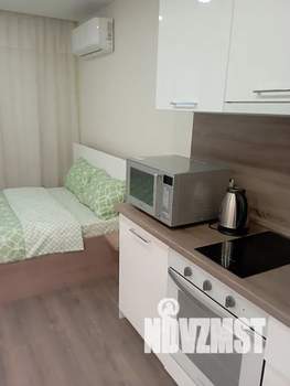 Студия квартира, посуточно, 31м2, 17/18 этаж