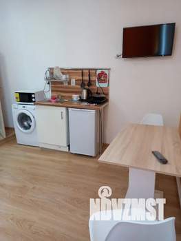 1-к квартира, посуточно, 27м2, 2/2 этаж