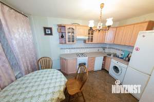 3-к квартира, на длительный срок, 66м2, 1/5 этаж