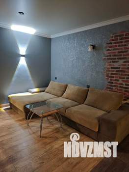 1-к квартира, посуточно, 55м2, 10/10 этаж