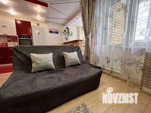 1-к квартира, посуточно, 45м2, 1/1 этаж