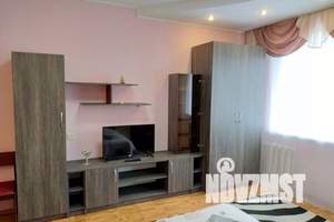 1-к квартира, посуточно, 50м2, 5/10 этаж