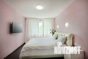 3-к квартира, посуточно, 72м2, 3/5 этаж