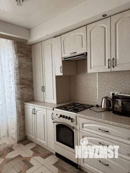 1-к квартира, посуточно, 50м2, 1/8 этаж