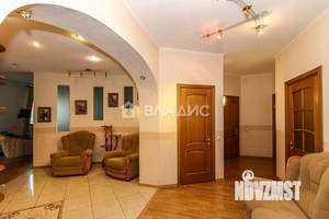 4-к квартира, на длительный срок, 144м2, 2/9 этаж