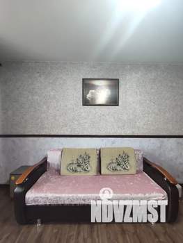 1-к квартира, посуточно, 40м2, 7/14 этаж