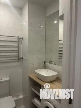 Студия квартира, посуточно, 35м2, 9/17 этаж