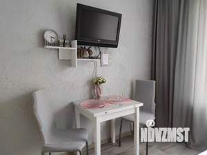 1-к квартира, посуточно, 16м2, 1/1 этаж