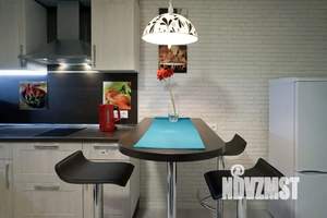 1-к квартира, посуточно, 38м2, 6/16 этаж