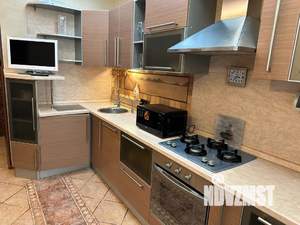 2-к квартира, посуточно, 70м2, 4/4 этаж