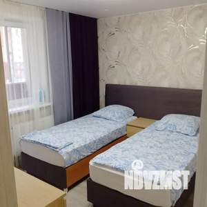 1-к квартира, посуточно, 35м2, 2/10 этаж