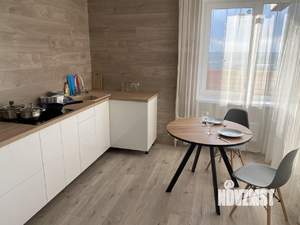 Студия квартира, посуточно, 32м2, 18/19 этаж