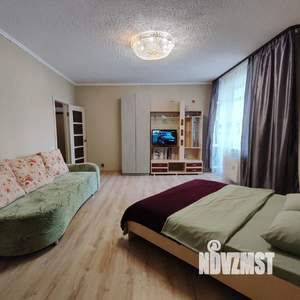 1-к квартира, посуточно, 50м2, 3/18 этаж