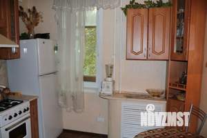 2-к квартира, посуточно, 52м2, 2/4 этаж