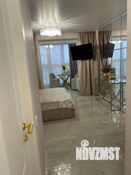 Студия квартира, посуточно, 35м2, 10/10 этаж