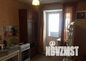 1-к квартира, на длительный срок, 37м2, 3/10 этаж