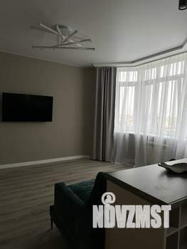 2-к квартира, посуточно, 49м2, 13/16 этаж