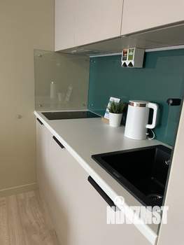 Студия квартира, посуточно, 25м2, 10/18 этаж