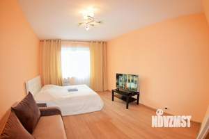1-к квартира, посуточно, 44м2, 1/1 этаж