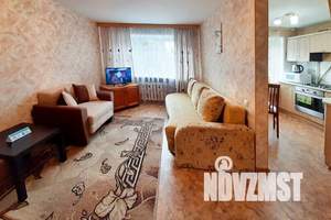 2-к квартира, посуточно, 45м2, 2/4 этаж