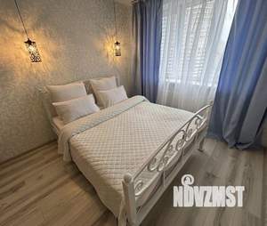 1-к квартира, посуточно, 37м2, 1/1 этаж