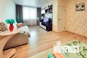 1-к квартира, посуточно, 43м2, 1/12 этаж