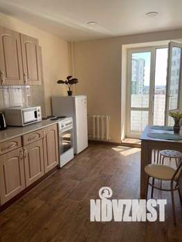 1-к квартира, посуточно, 38м2, 1/1 этаж