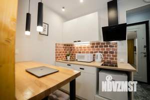 Студия квартира, посуточно, 21м2, 1/18 этаж