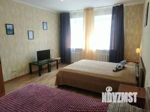 1-к квартира, посуточно, 50м2, 1/1 этаж